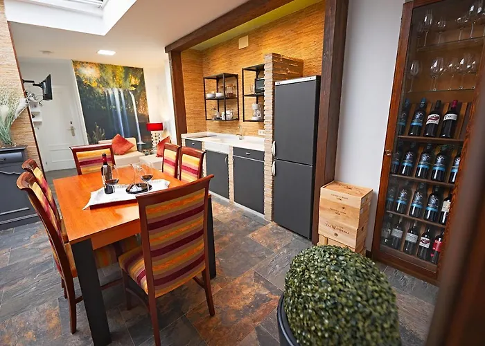 Infantes 28 * Ронда